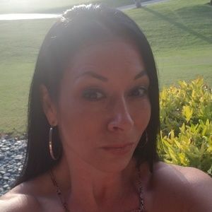 Meet your Posher, Robyn